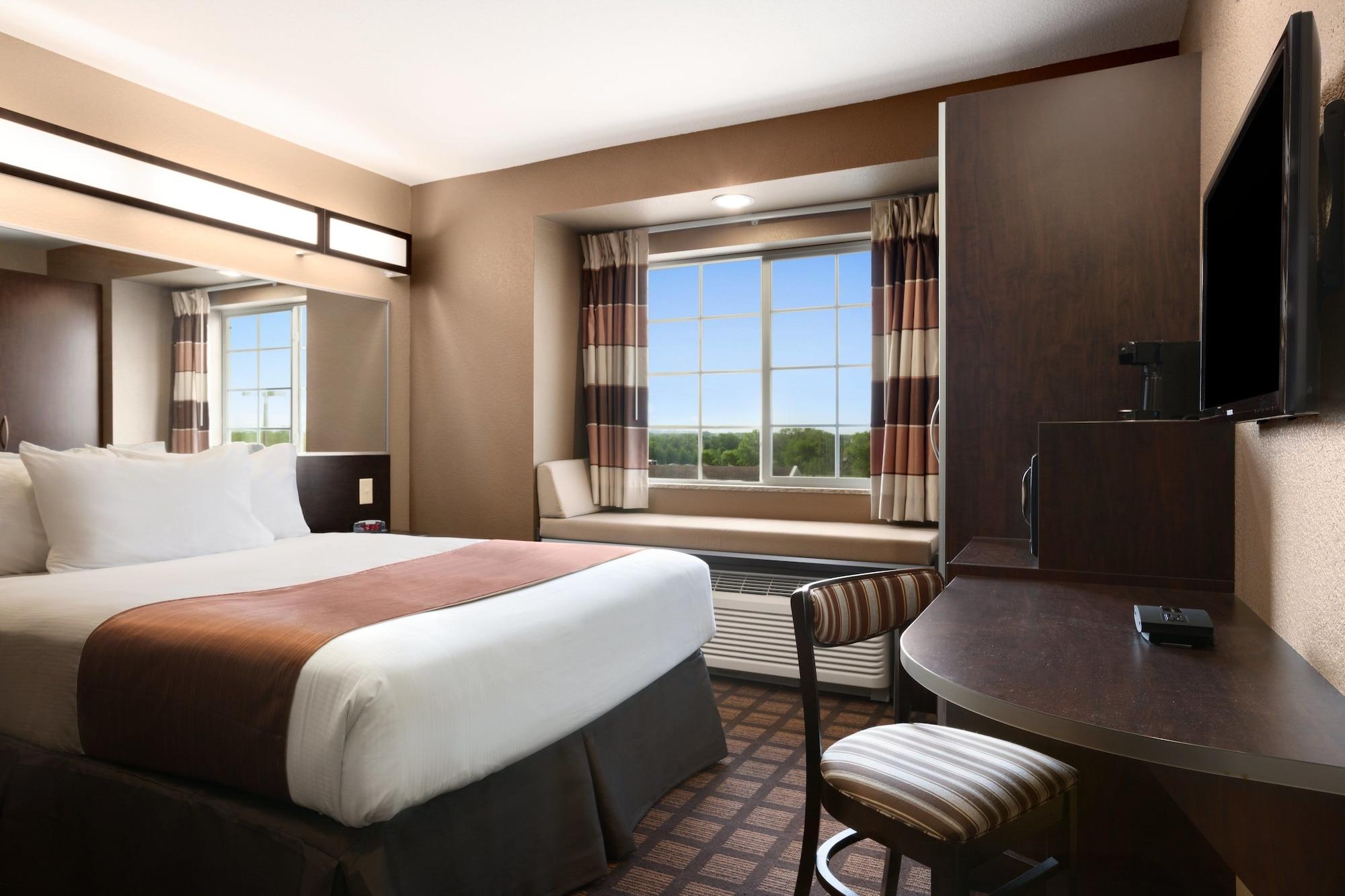 Microtel Inn & Suites By Wyndham Midland Eksteriør bilde